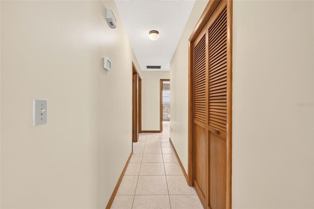 For Sale: $530,000 (4 beds, 2 baths, 2513 Square Feet)