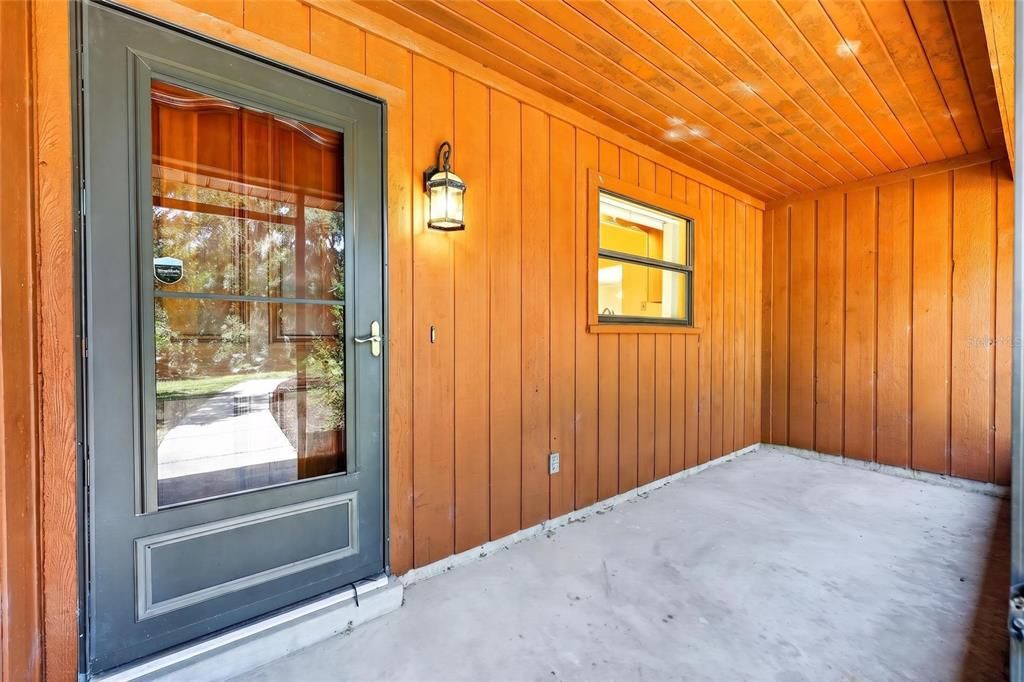 For Sale: $530,000 (4 beds, 2 baths, 2513 Square Feet)