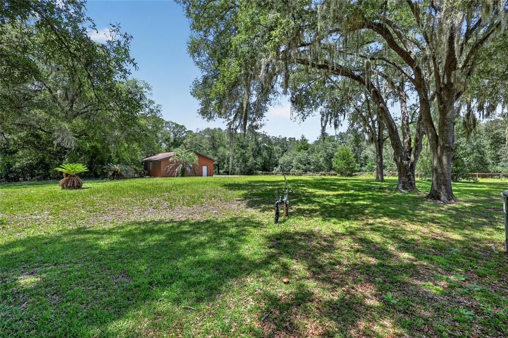 For Sale: $530,000 (4 beds, 2 baths, 2513 Square Feet)