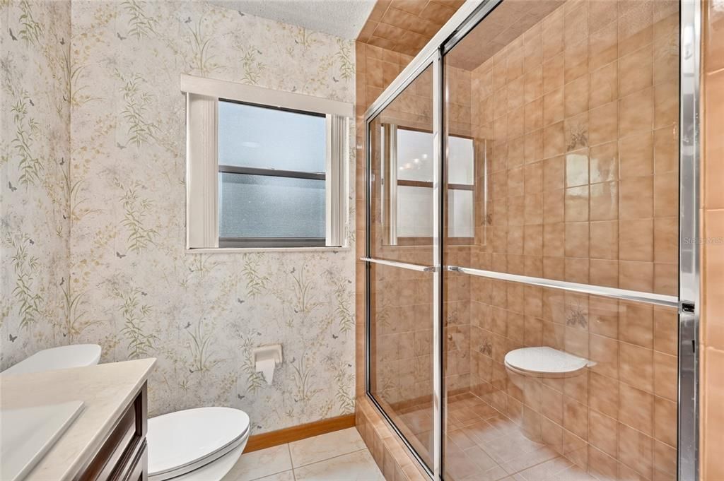For Sale: $530,000 (4 beds, 2 baths, 2513 Square Feet)