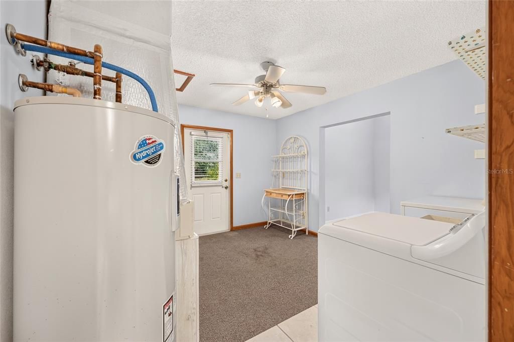 For Sale: $530,000 (4 beds, 2 baths, 2513 Square Feet)