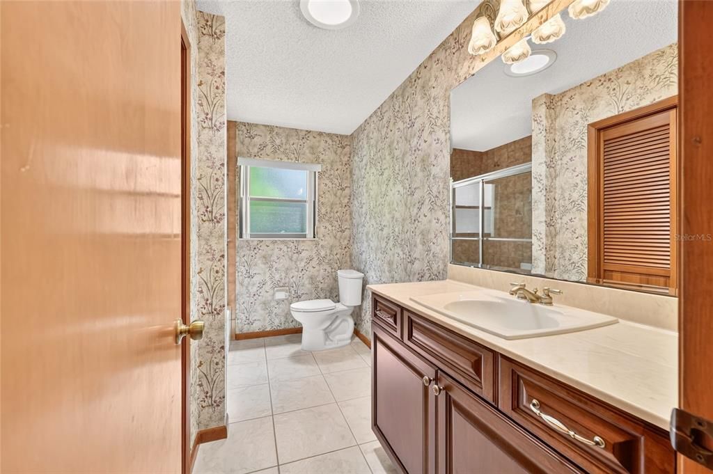 For Sale: $530,000 (4 beds, 2 baths, 2513 Square Feet)
