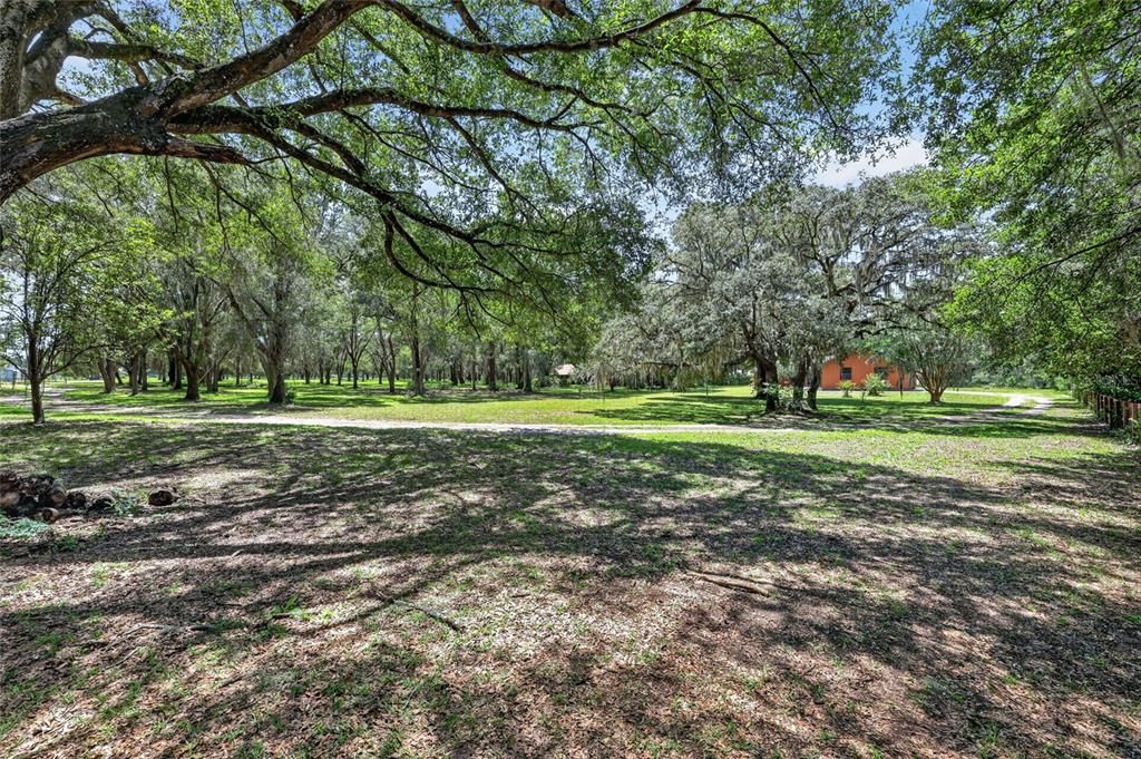 For Sale: $530,000 (4 beds, 2 baths, 2513 Square Feet)