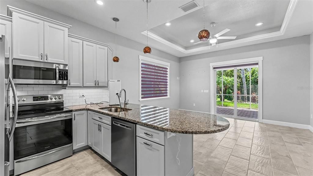 En Venta: $399,000 (1 camas, 1 baños, 740 Pies cuadrados)