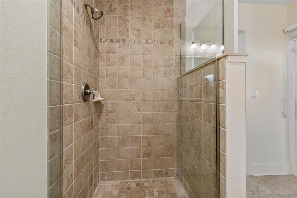 For Sale: $689,000 (3 beds, 3 baths, 2150 Square Feet)