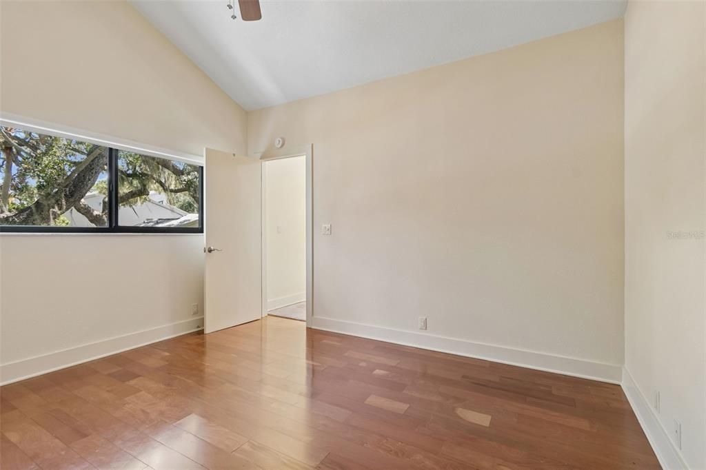 For Sale: $689,000 (3 beds, 3 baths, 2150 Square Feet)