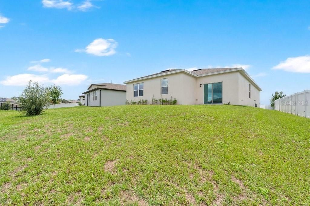 На продажу: $305,000 (3 спален, 2 ванн, 1607 Квадратных фут)