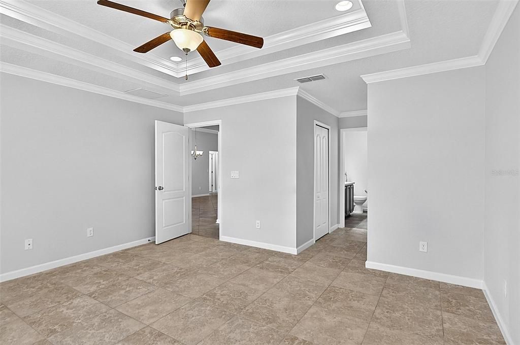 En Venta: $385,000 (3 camas, 2 baños, 1869 Pies cuadrados)