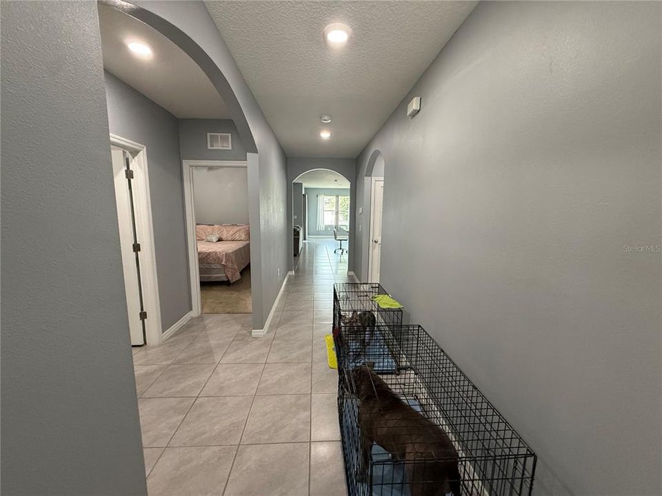 For Sale: $319,900 (3 beds, 2 baths, 1690 Square Feet)