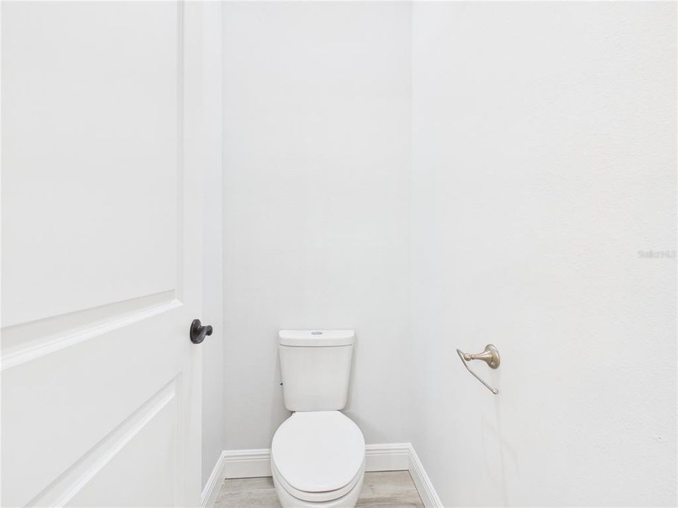 For Sale: $264,500 (4 beds, 2 baths, 1630 Square Feet)