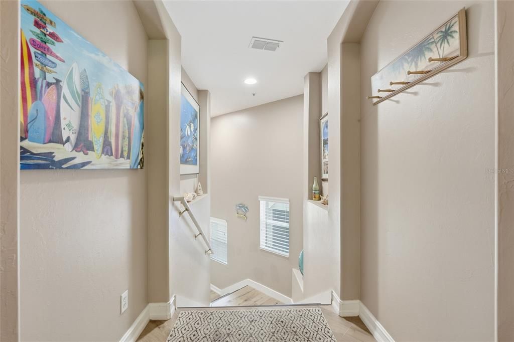 For Sale: $529,000 (3 beds, 2 baths, 1669 Square Feet)