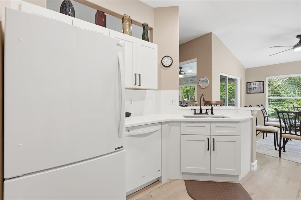 For Sale: $529,000 (3 beds, 2 baths, 1669 Square Feet)