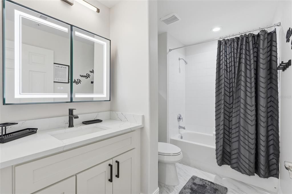 For Sale: $529,000 (3 beds, 2 baths, 1669 Square Feet)