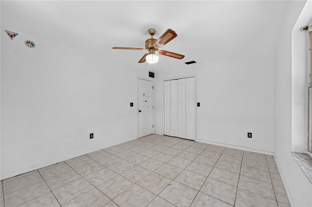 For Sale: $625,000 (4 beds, 2 baths, 1814 Square Feet)