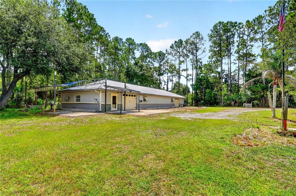 For Sale: $625,000 (4 beds, 2 baths, 1814 Square Feet)