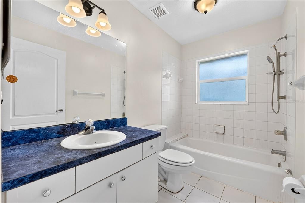 For Sale: $625,000 (4 beds, 2 baths, 1814 Square Feet)