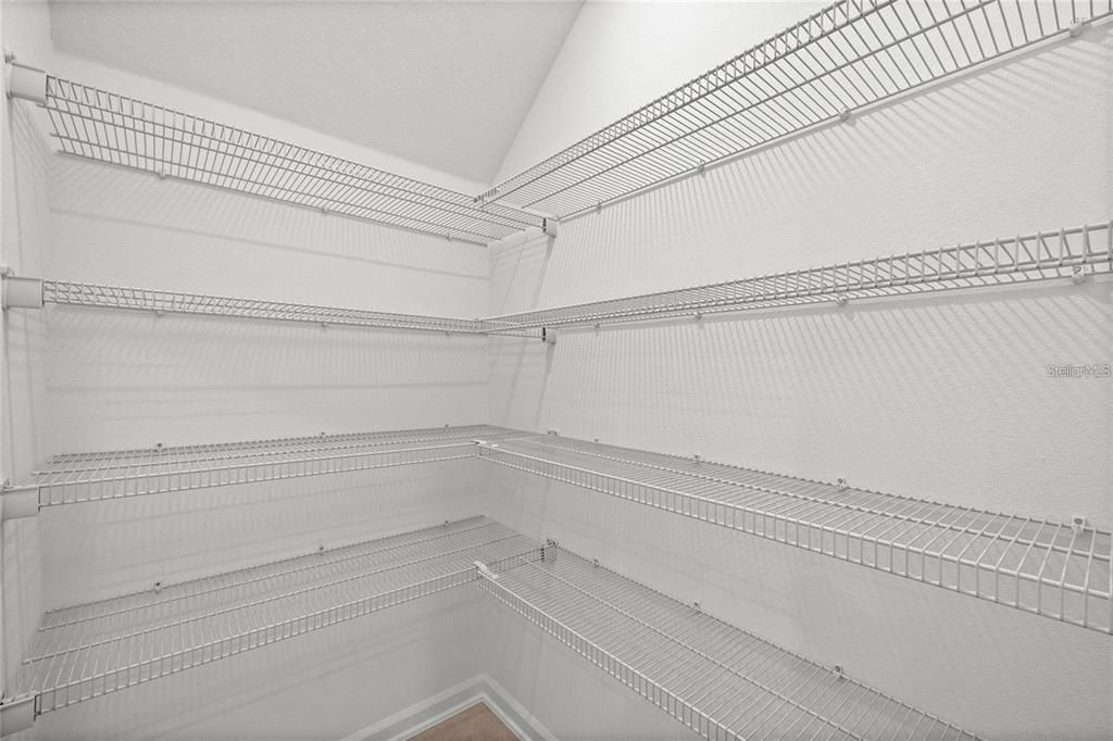 En Renta: $2,700 (3 camas, 2 baños, 1795 Pies cuadrados)