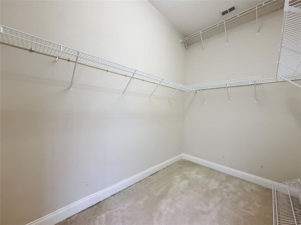 En Renta: $3,900 (3 camas, 3 baños, 2633 Pies cuadrados)