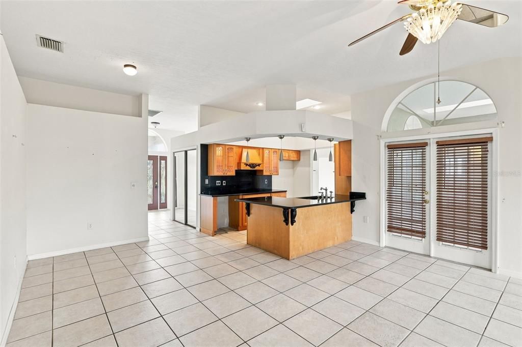 For Sale: $299,000 (3 beds, 2 baths, 1808 Square Feet)