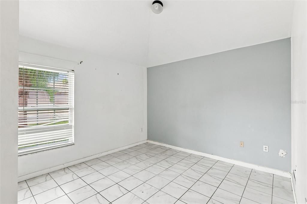 For Sale: $299,000 (3 beds, 2 baths, 1808 Square Feet)