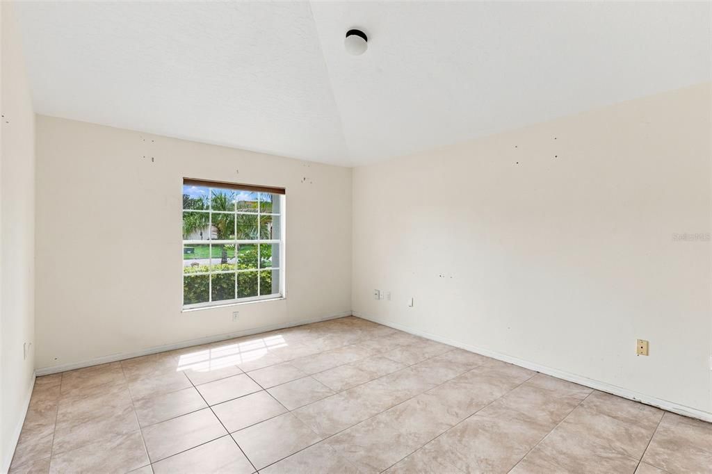 For Sale: $299,000 (3 beds, 2 baths, 1808 Square Feet)