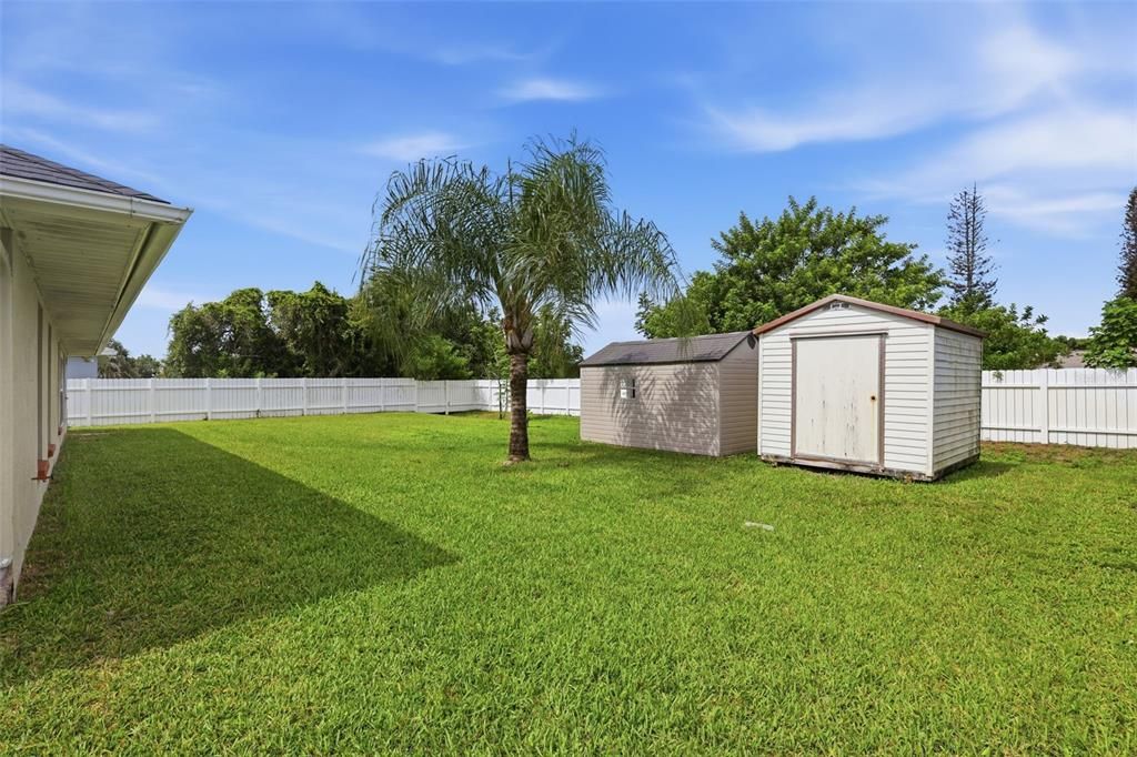 For Sale: $299,000 (3 beds, 2 baths, 1808 Square Feet)