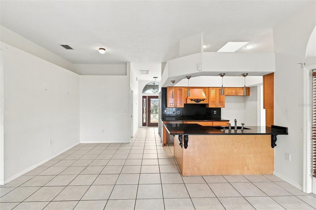 For Sale: $299,000 (3 beds, 2 baths, 1808 Square Feet)