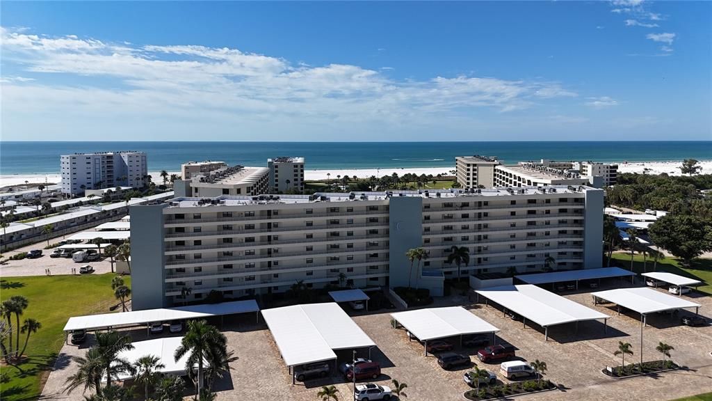 For Sale: $1,099,000 (2 beds, 2 baths, 1337 Square Feet)
