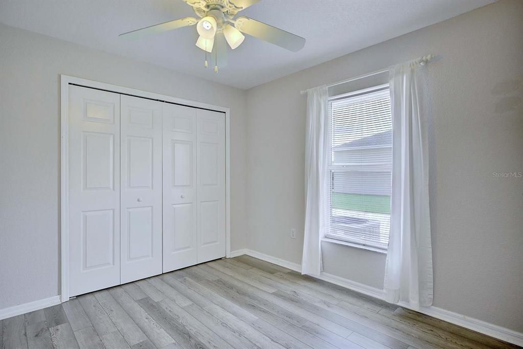 Active With Contract: $304,900 (3 beds, 2 baths, 1620 Square Feet)