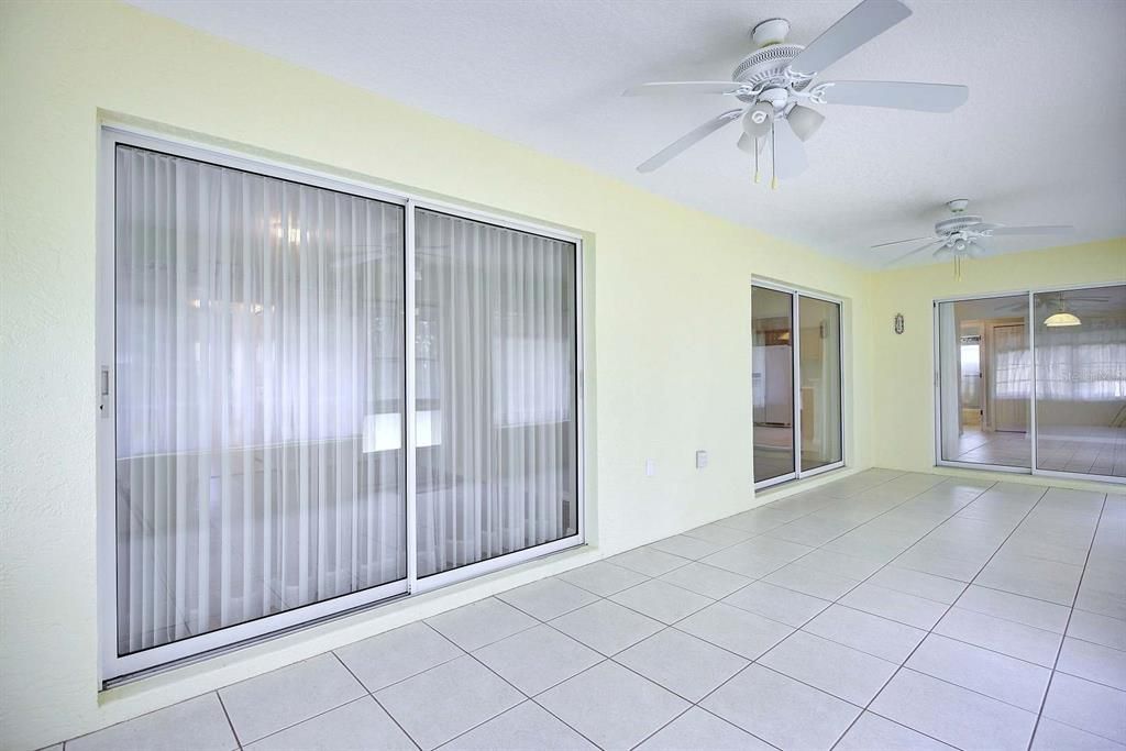 Active With Contract: $304,900 (3 beds, 2 baths, 1620 Square Feet)