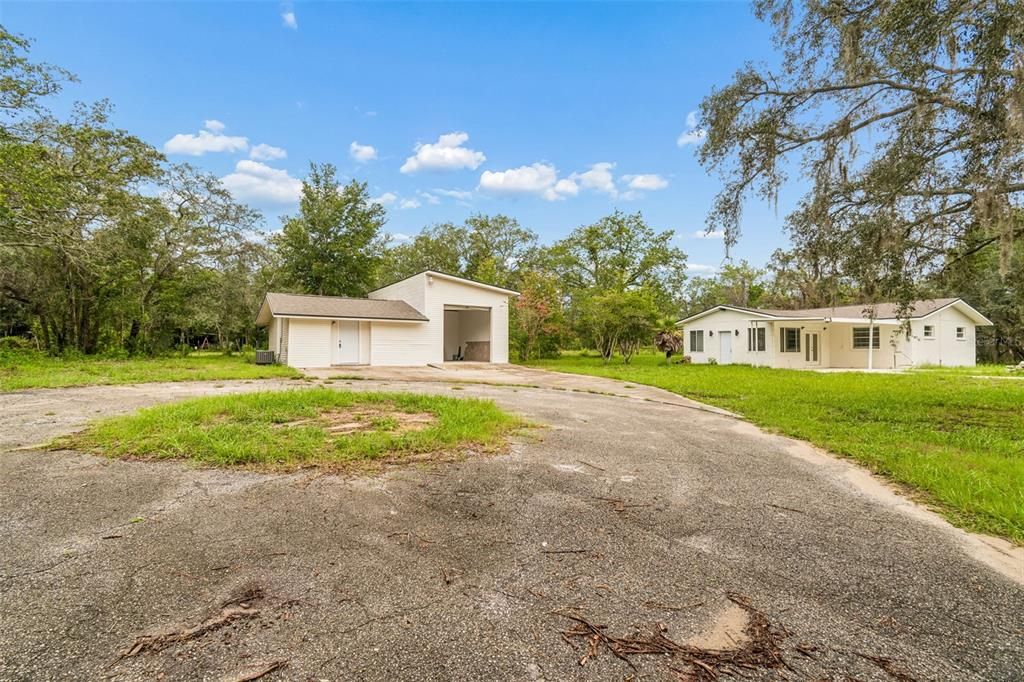 For Sale: $479,900 (4 beds, 3 baths, 2265 Square Feet)