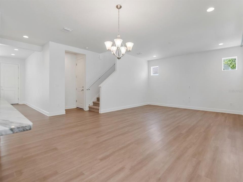 Active With Contract: $664,900 (4 beds, 3 baths, 2649 Square Feet)