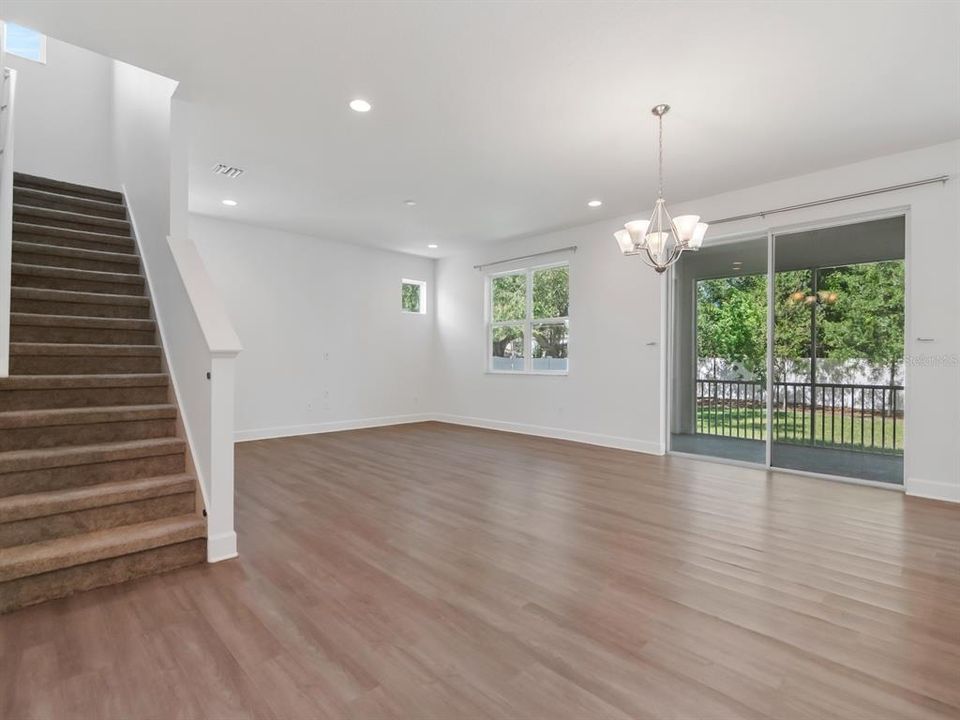 Active With Contract: $664,900 (4 beds, 3 baths, 2649 Square Feet)