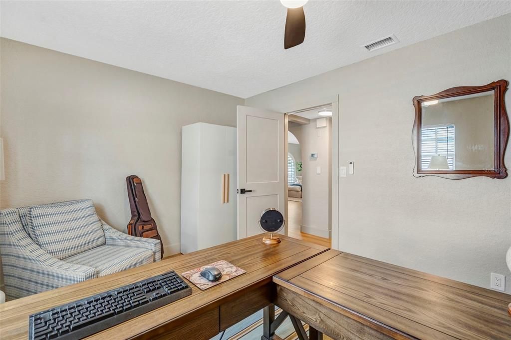 For Sale: $1,395,000 (4 beds, 3 baths, 2107 Square Feet)