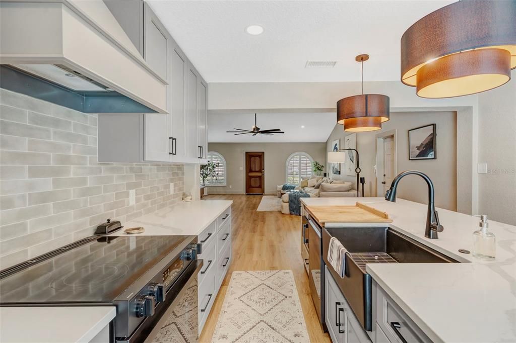 For Sale: $1,395,000 (4 beds, 3 baths, 2107 Square Feet)