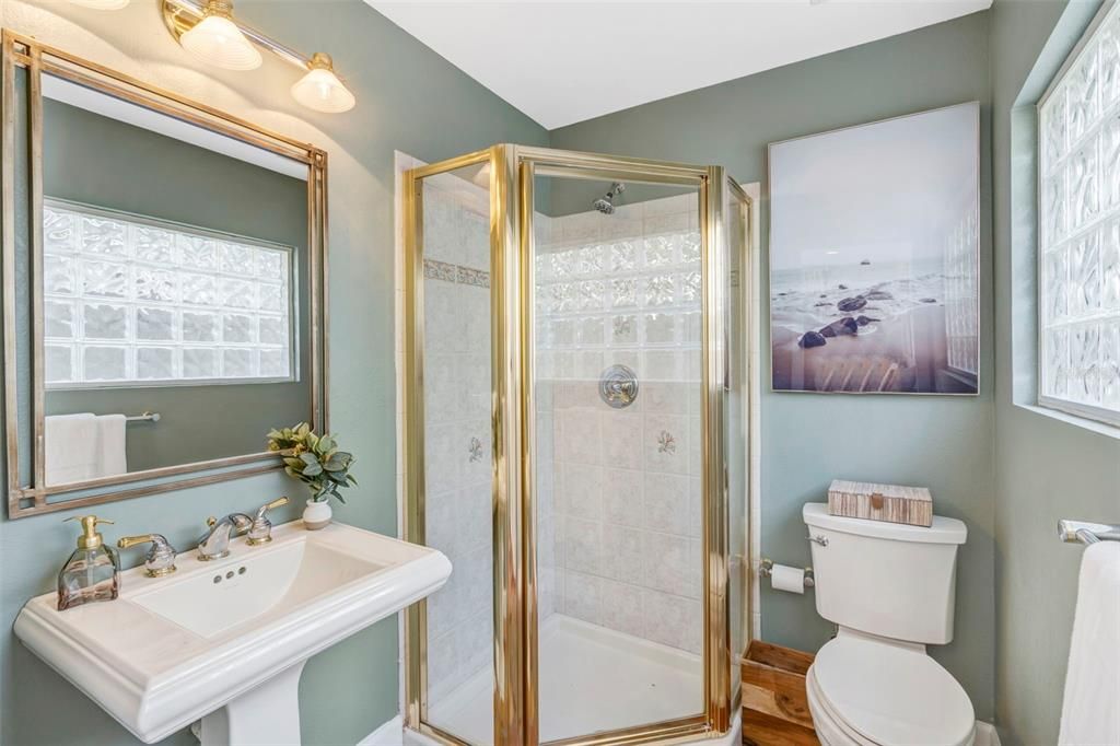 For Sale: $1,395,000 (4 beds, 3 baths, 2107 Square Feet)