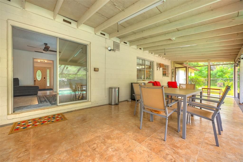 For Sale: $525,000 (4 beds, 3 baths, 2217 Square Feet)