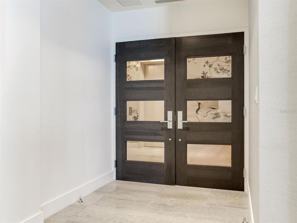 For Rent: $20,800 (3 beds, 3 baths, 2940 Square Feet)