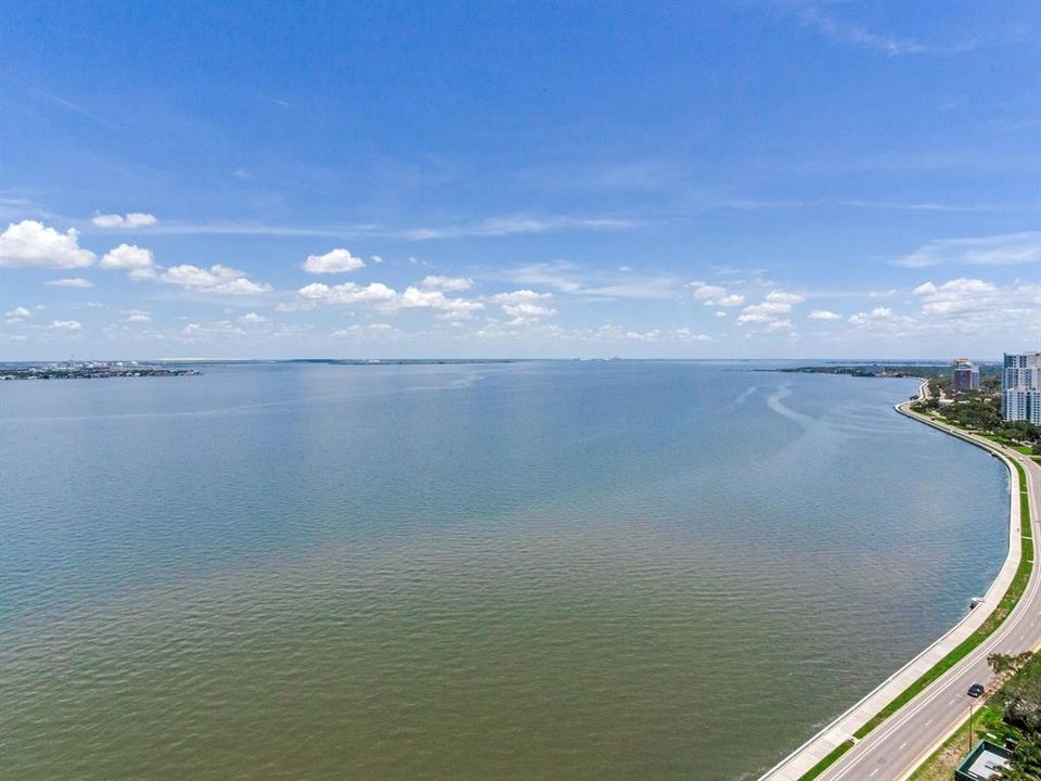 For Rent: $20,800 (3 beds, 3 baths, 2940 Square Feet)