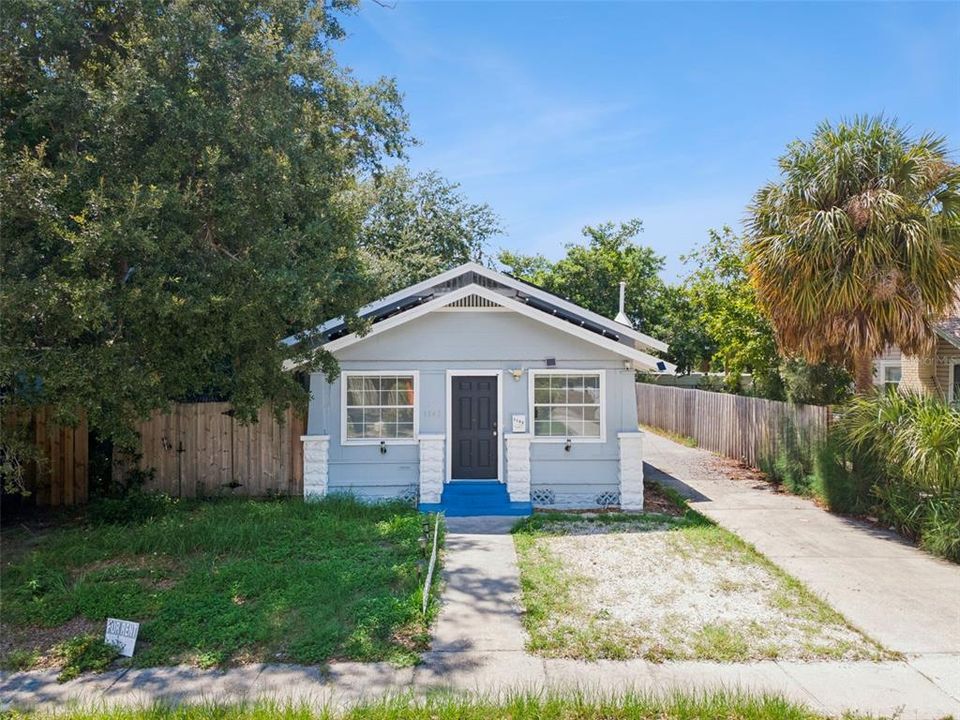 En Venta: $430,000 (5 camas, 2 baños, 1656 Pies cuadrados)