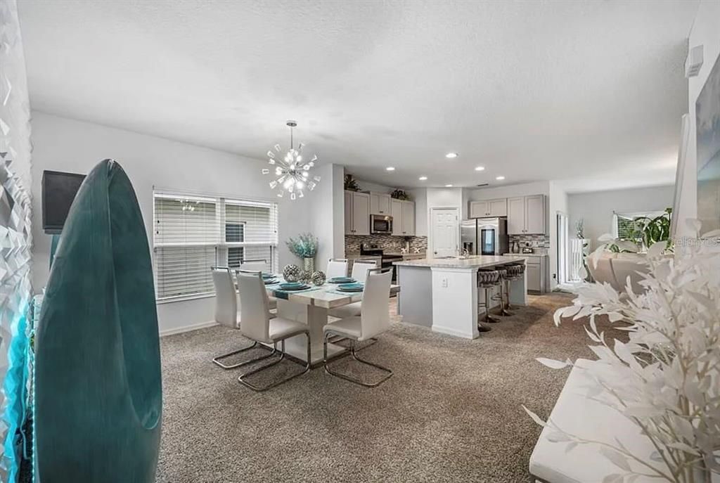 For Sale: $435,000 (5 beds, 3 baths, 3216 Square Feet)