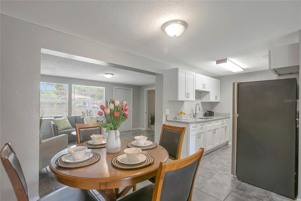 For Sale: $315,000 (4 beds, 2 baths, 1353 Square Feet)