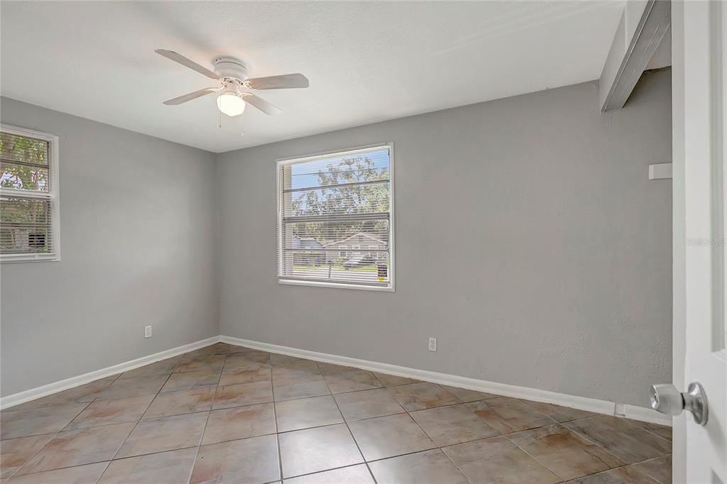 For Sale: $315,000 (4 beds, 2 baths, 1353 Square Feet)