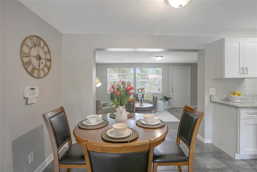 For Sale: $315,000 (4 beds, 2 baths, 1353 Square Feet)