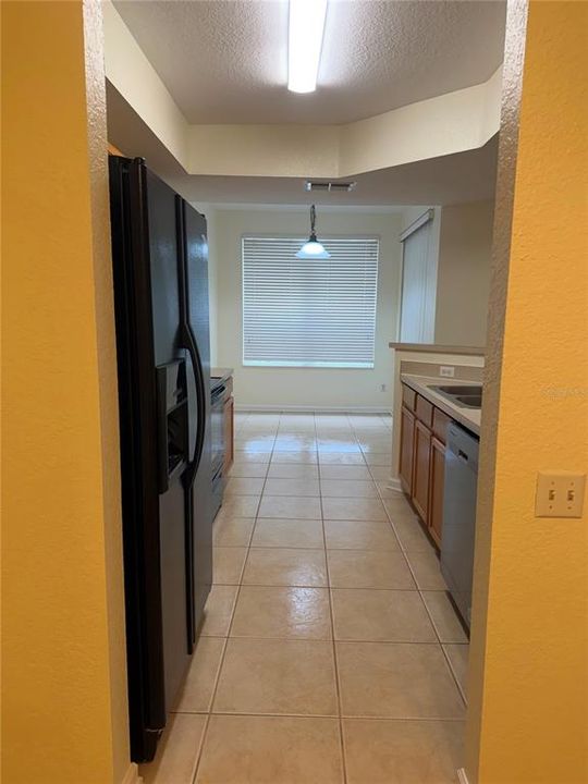 For Rent: $2,200 (2 beds, 2 baths, 1438 Square Feet)