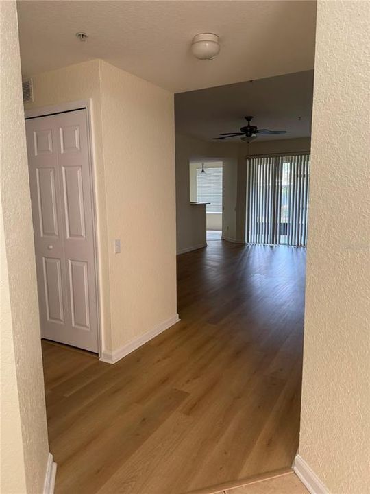 For Rent: $2,200 (2 beds, 2 baths, 1438 Square Feet)