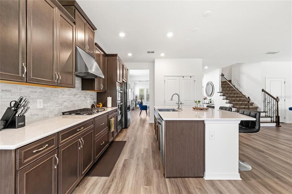For Sale: $699,000 (5 beds, 4 baths, 3506 Square Feet)