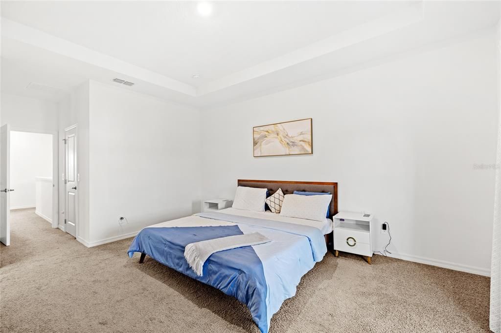 For Sale: $699,000 (5 beds, 4 baths, 3506 Square Feet)