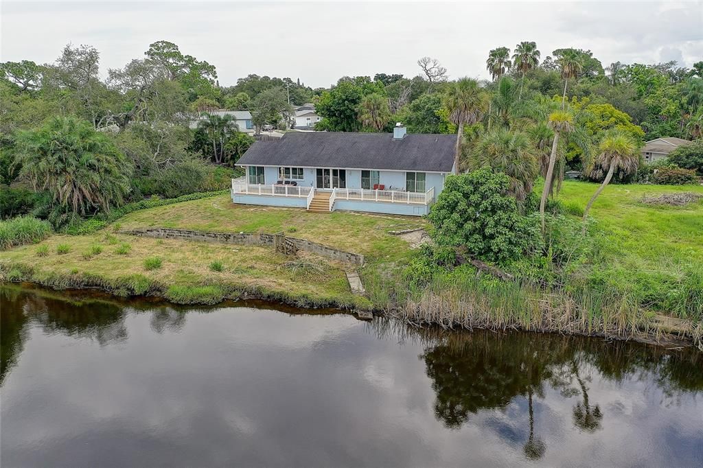 For Sale: $749,500 (2 beds, 2 baths, 2092 Square Feet)
