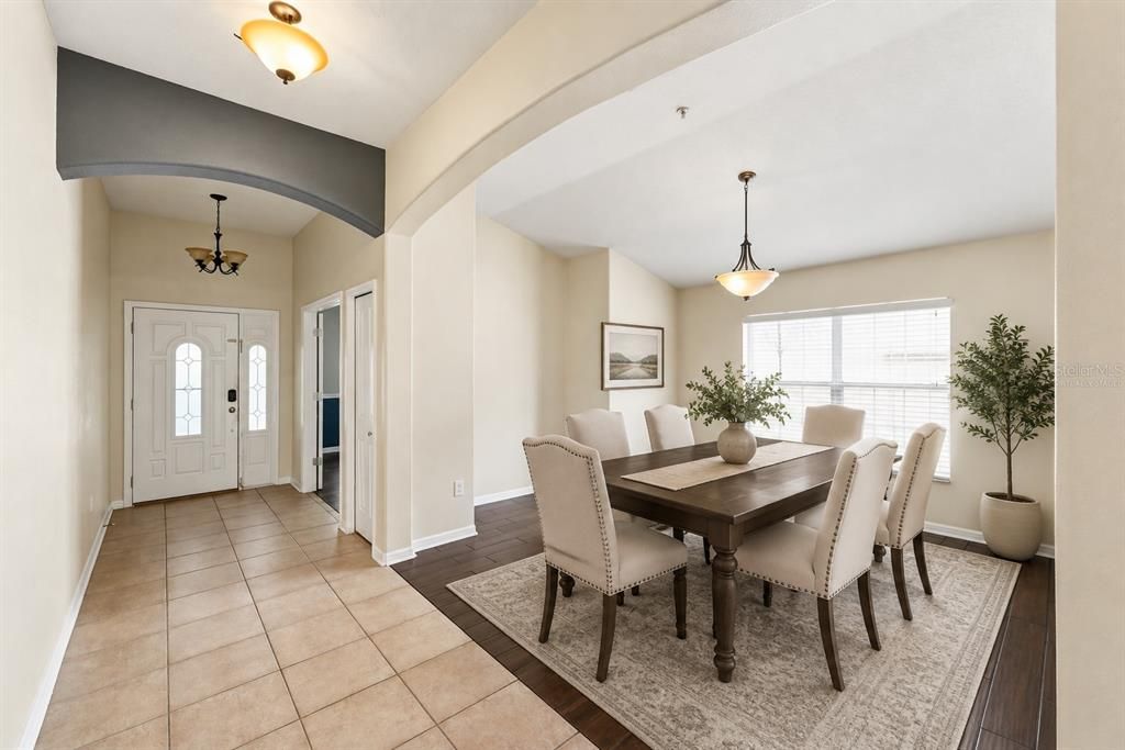 For Sale: $350,000 (4 beds, 2 baths, 1973 Square Feet)